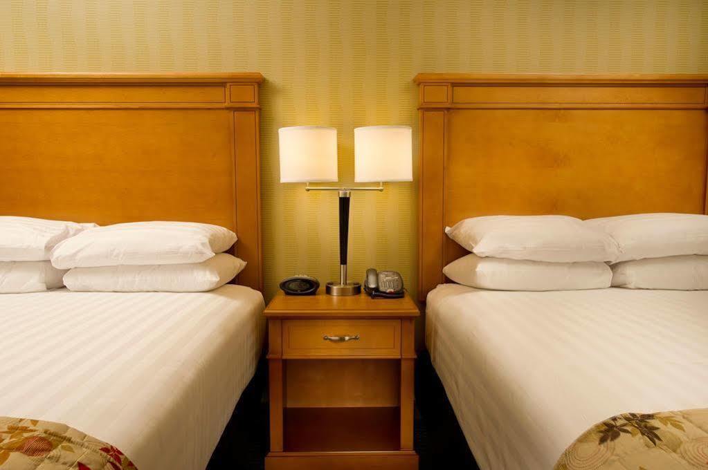 Drury Inn & Suites Greenville Dış mekan fotoğraf